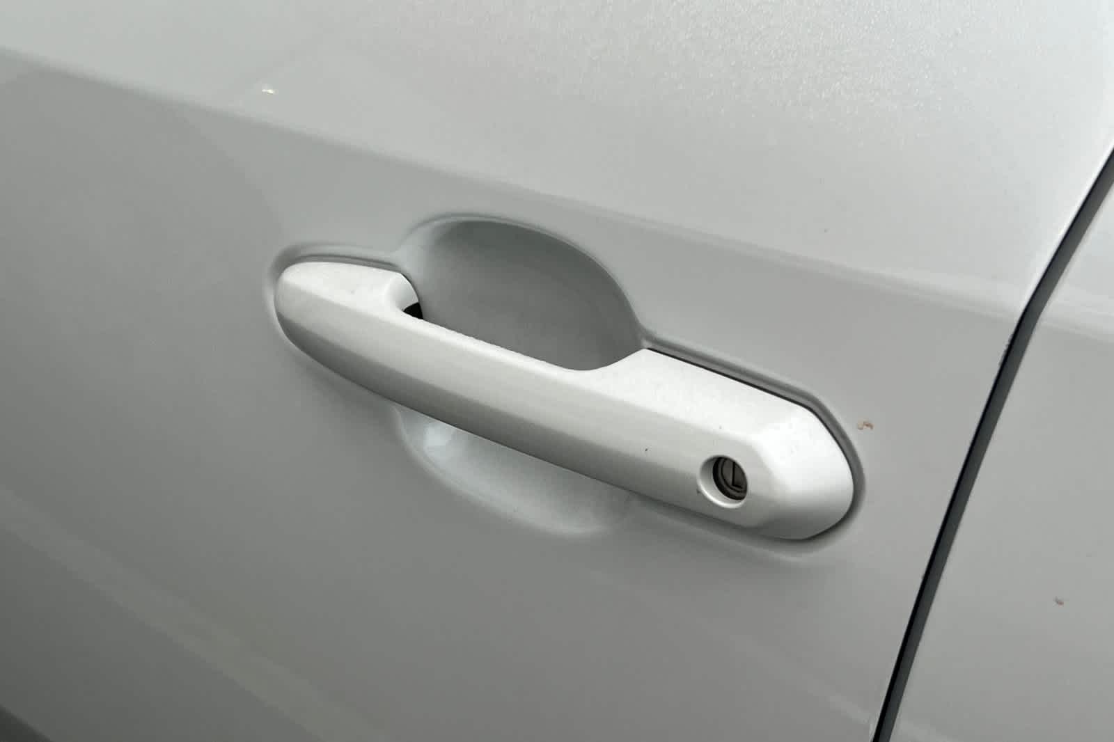 Thumbnail: 2024 Toyota RAV4 - 19