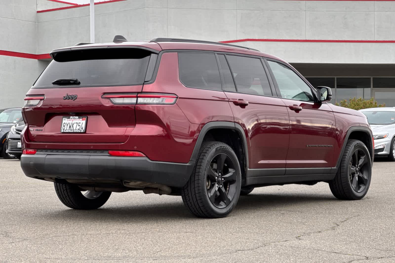 Thumbnail: 2021 Jeep Grand Cherokee L - 2