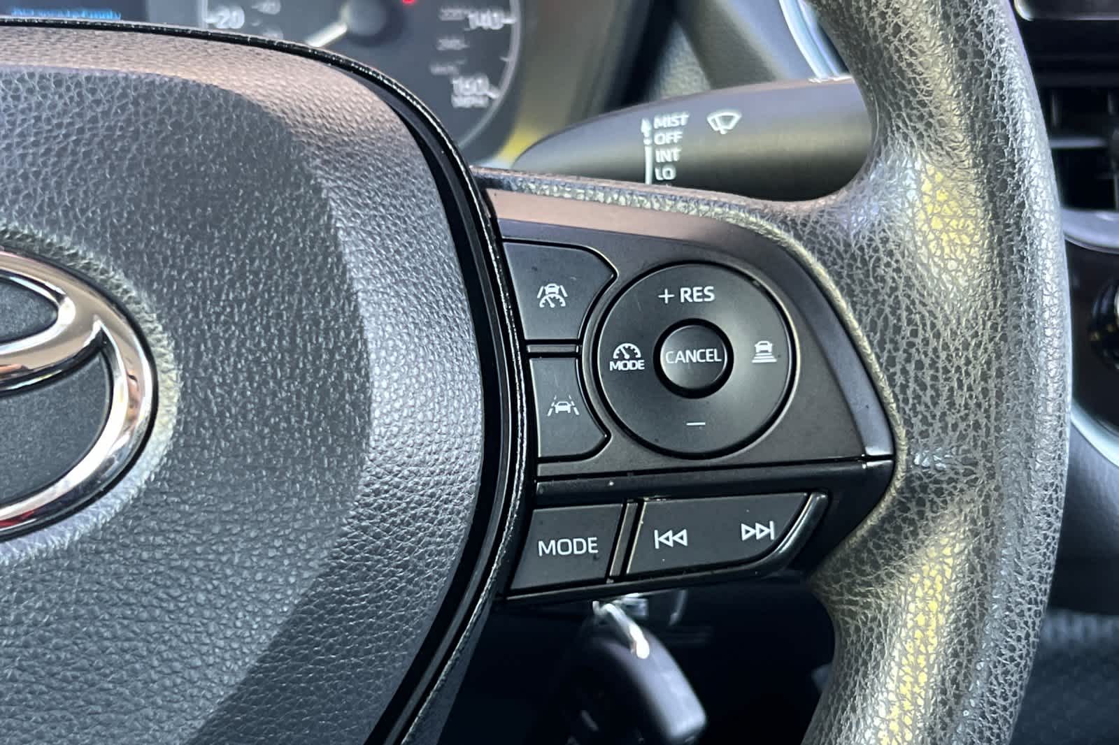 Thumbnail: 2024 Toyota Corolla - 24