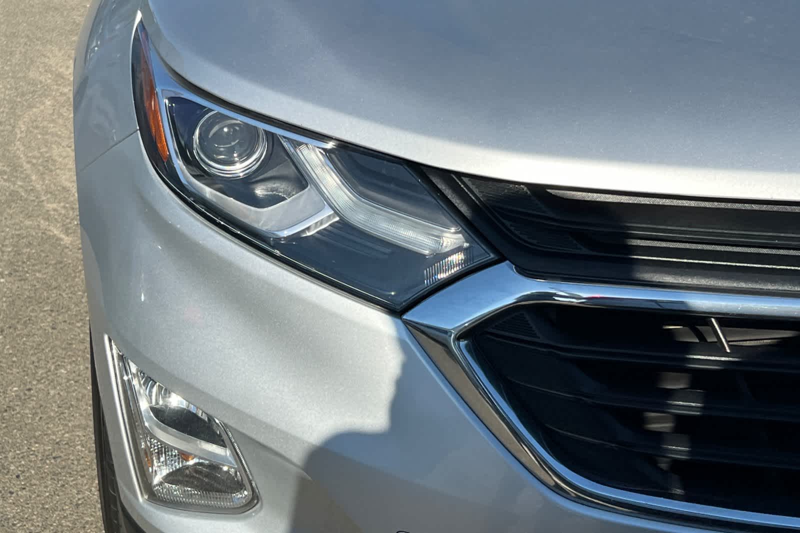 Thumbnail: 2021 Chevrolet Equinox - 8