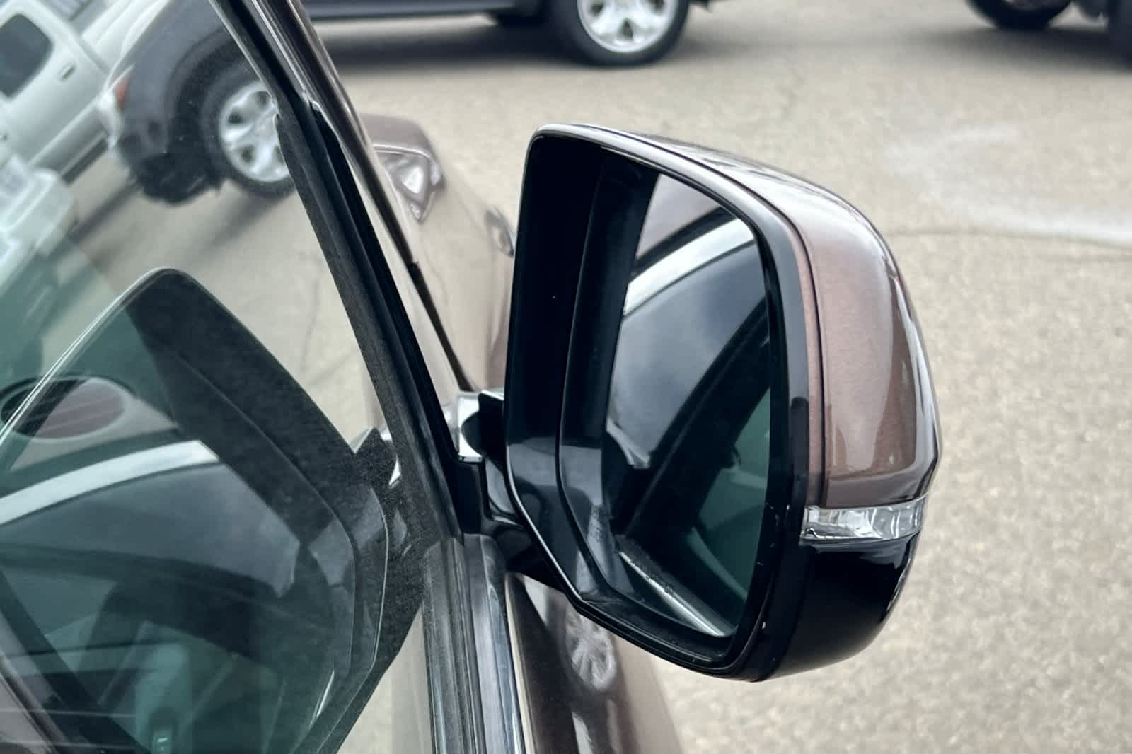 Thumbnail: 2019 Acura MDX - 13