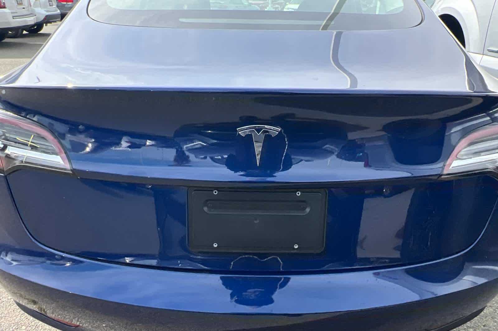 Thumbnail: 2023 Tesla Model 3 - 19