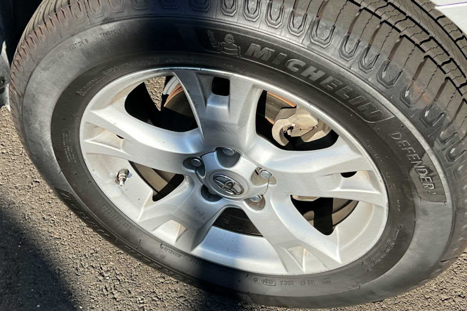 Thumbnail: 2009 Toyota RAV4 - 12