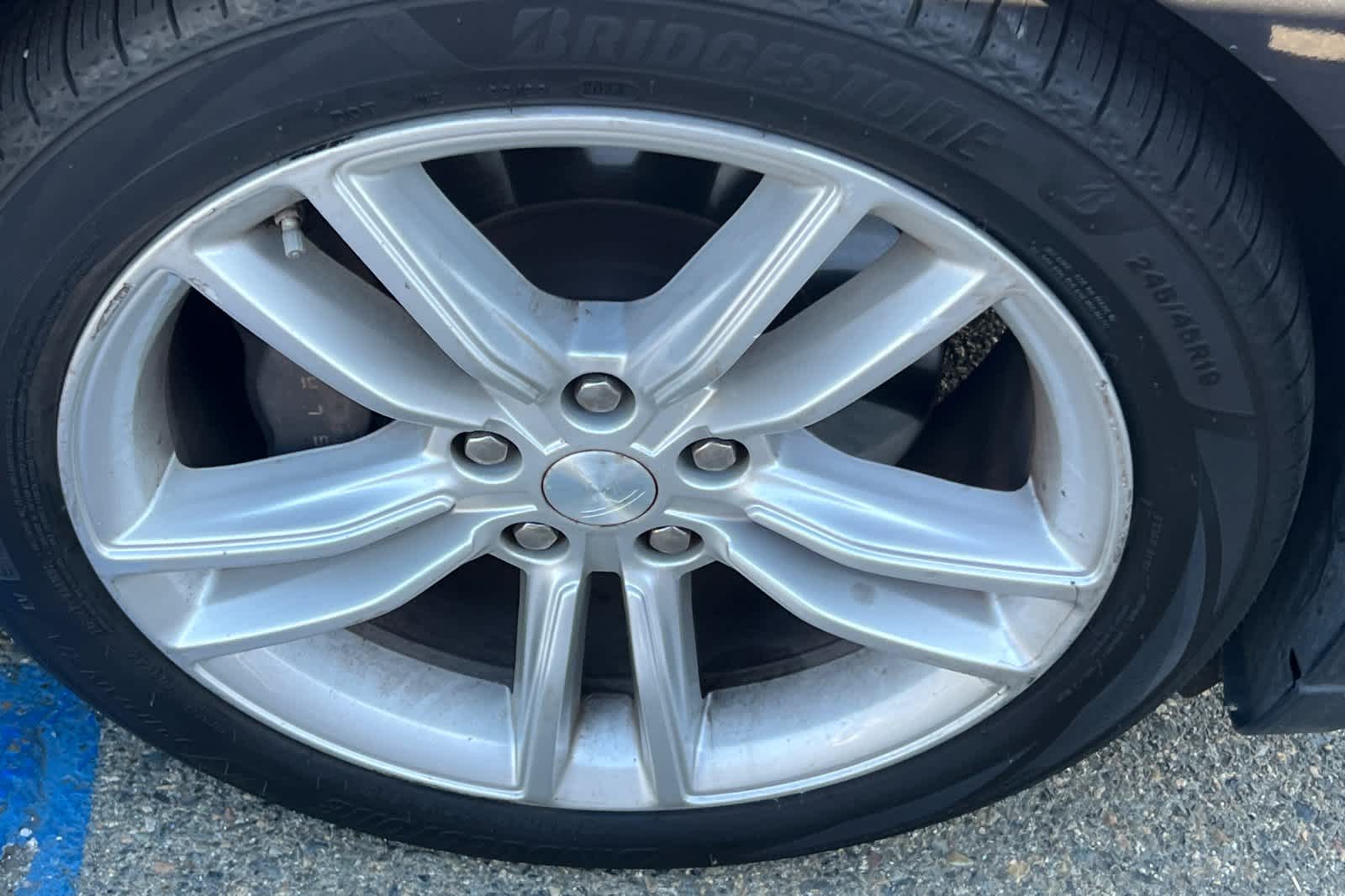 Thumbnail: 2015 Tesla Model S - 15