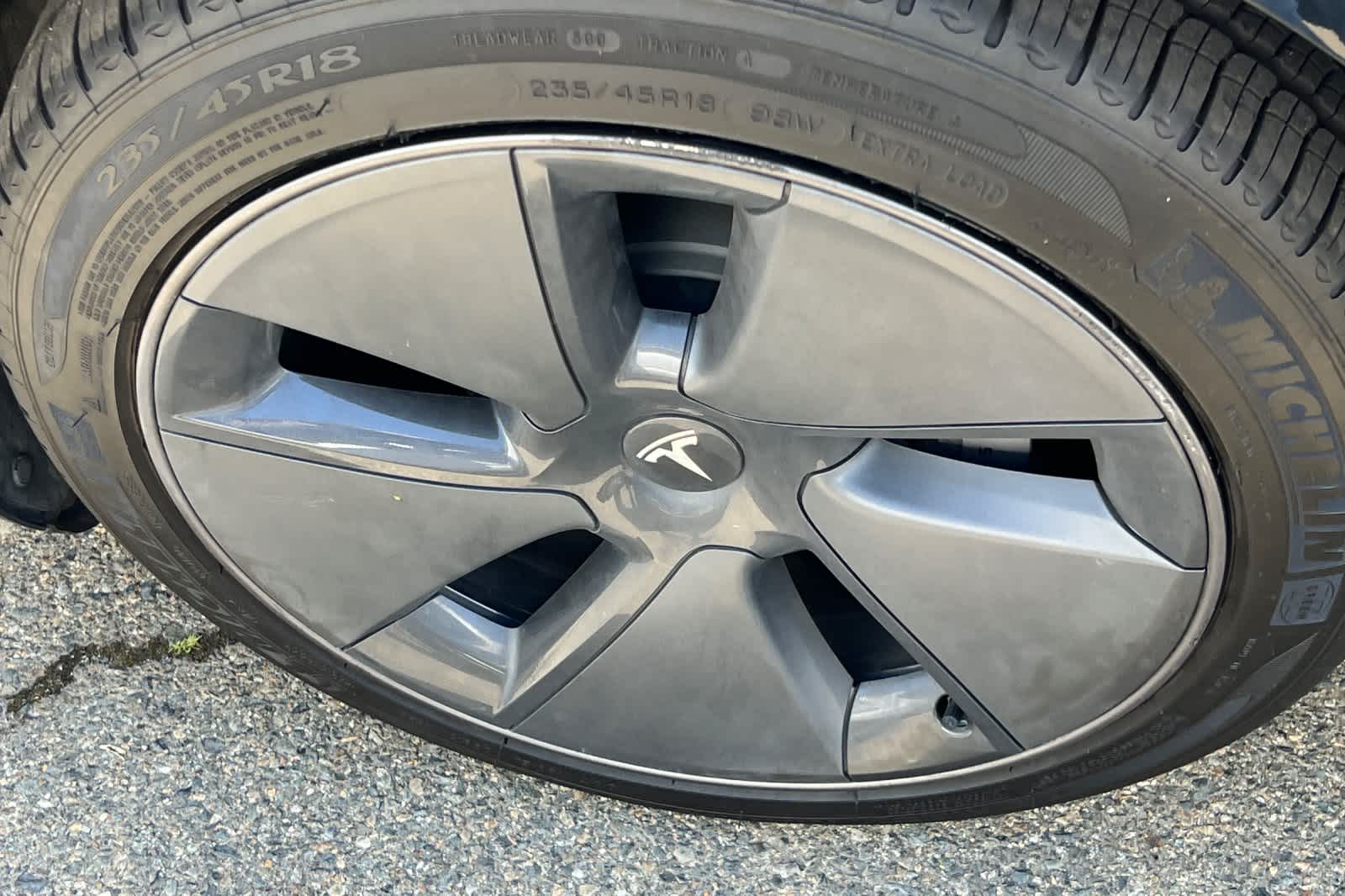 Thumbnail: 2021 Tesla Model 3 - 10