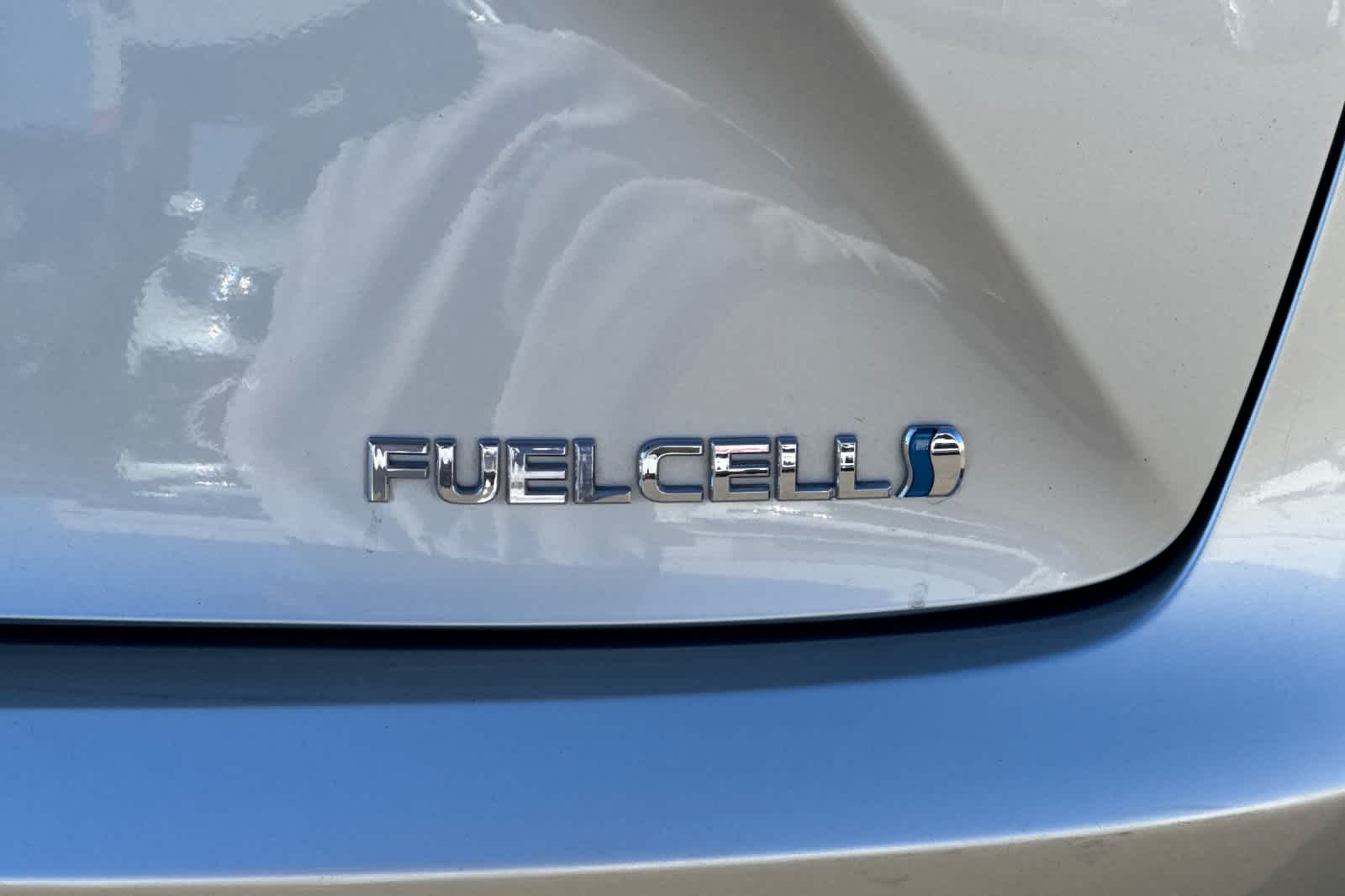 Thumbnail: 2019 Toyota Mirai - 32