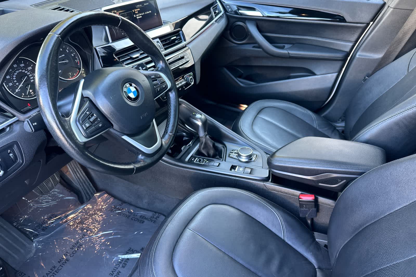 Thumbnail: 2017 BMW X1 - 11