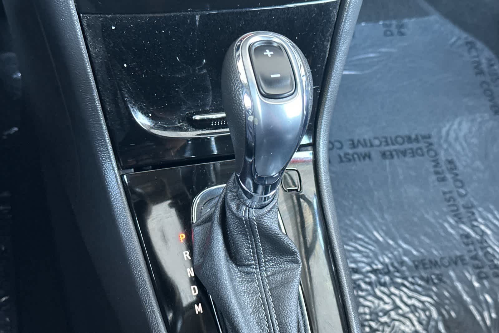 Thumbnail: 2021 Buick Encore - 23