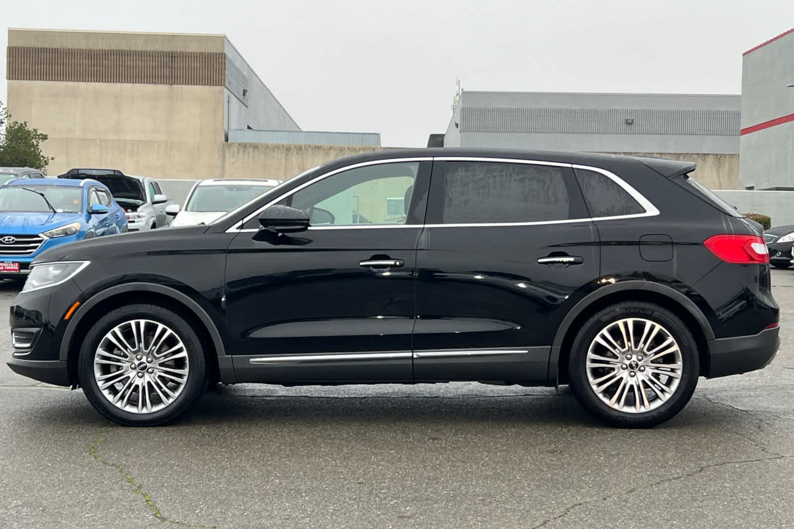 Thumbnail: 2018 Lincoln MKX - 9