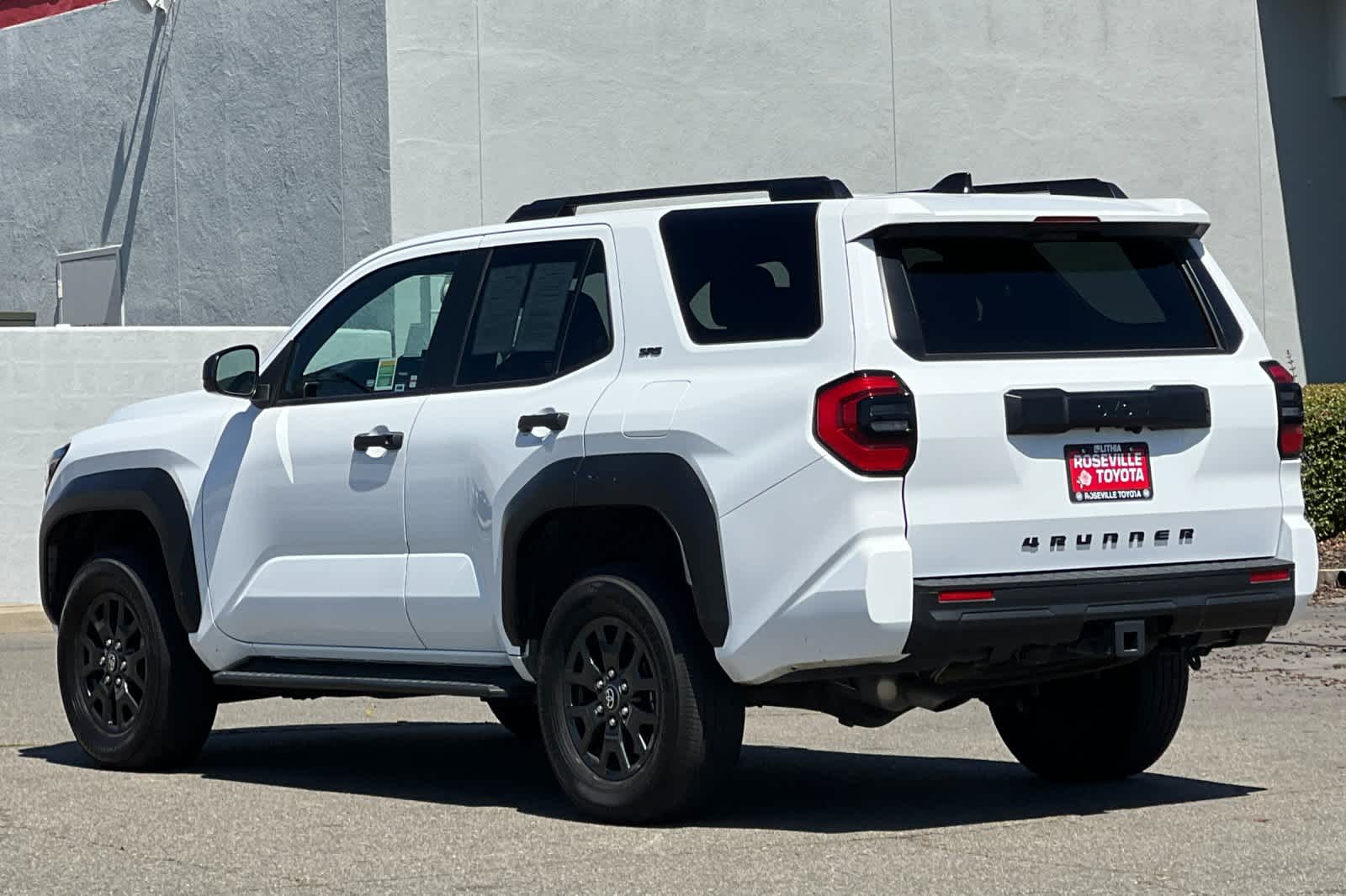 Thumbnail: 2025 Toyota 4Runner - 7
