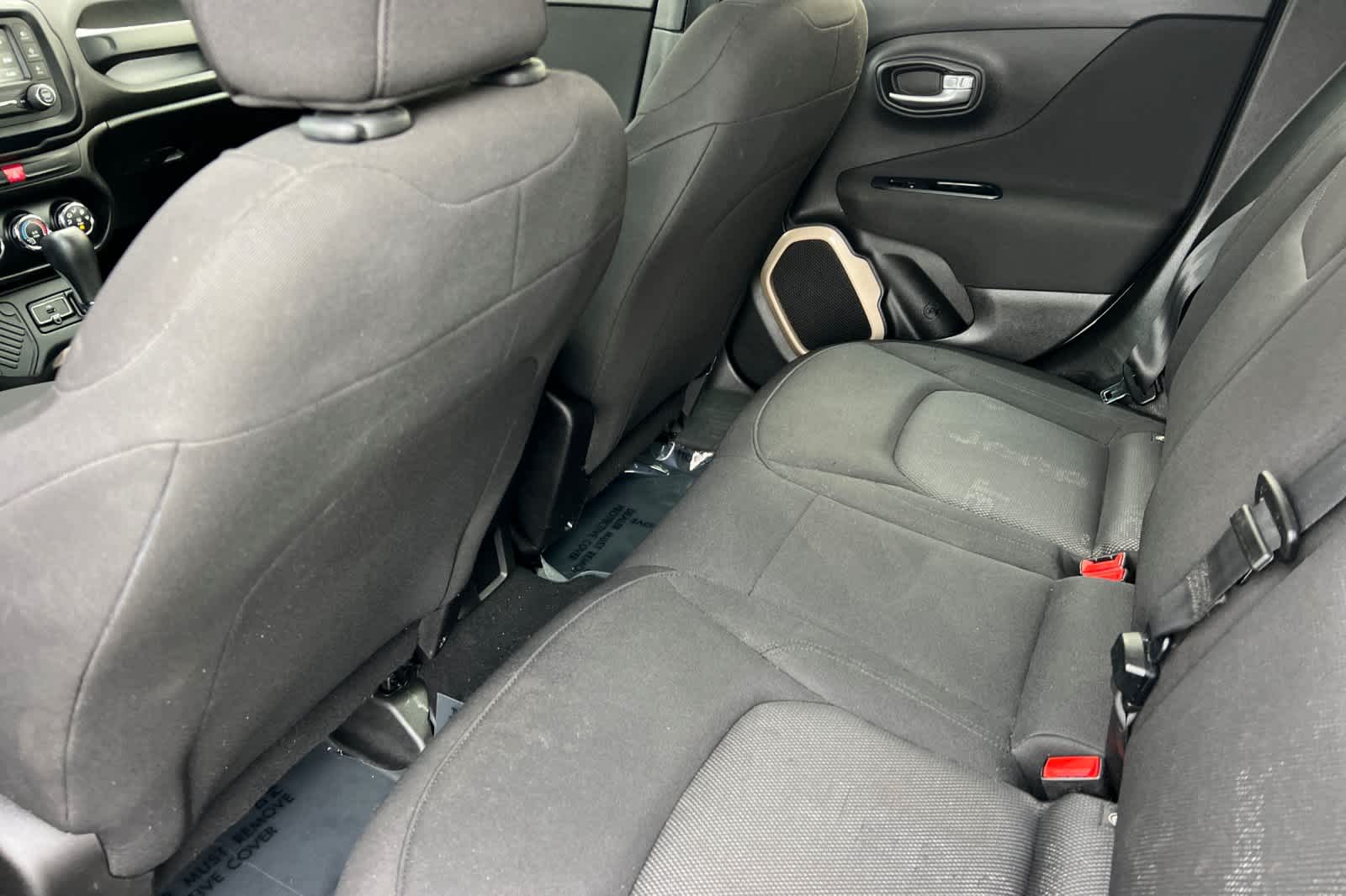 Thumbnail: 2017 Jeep Renegade - 4