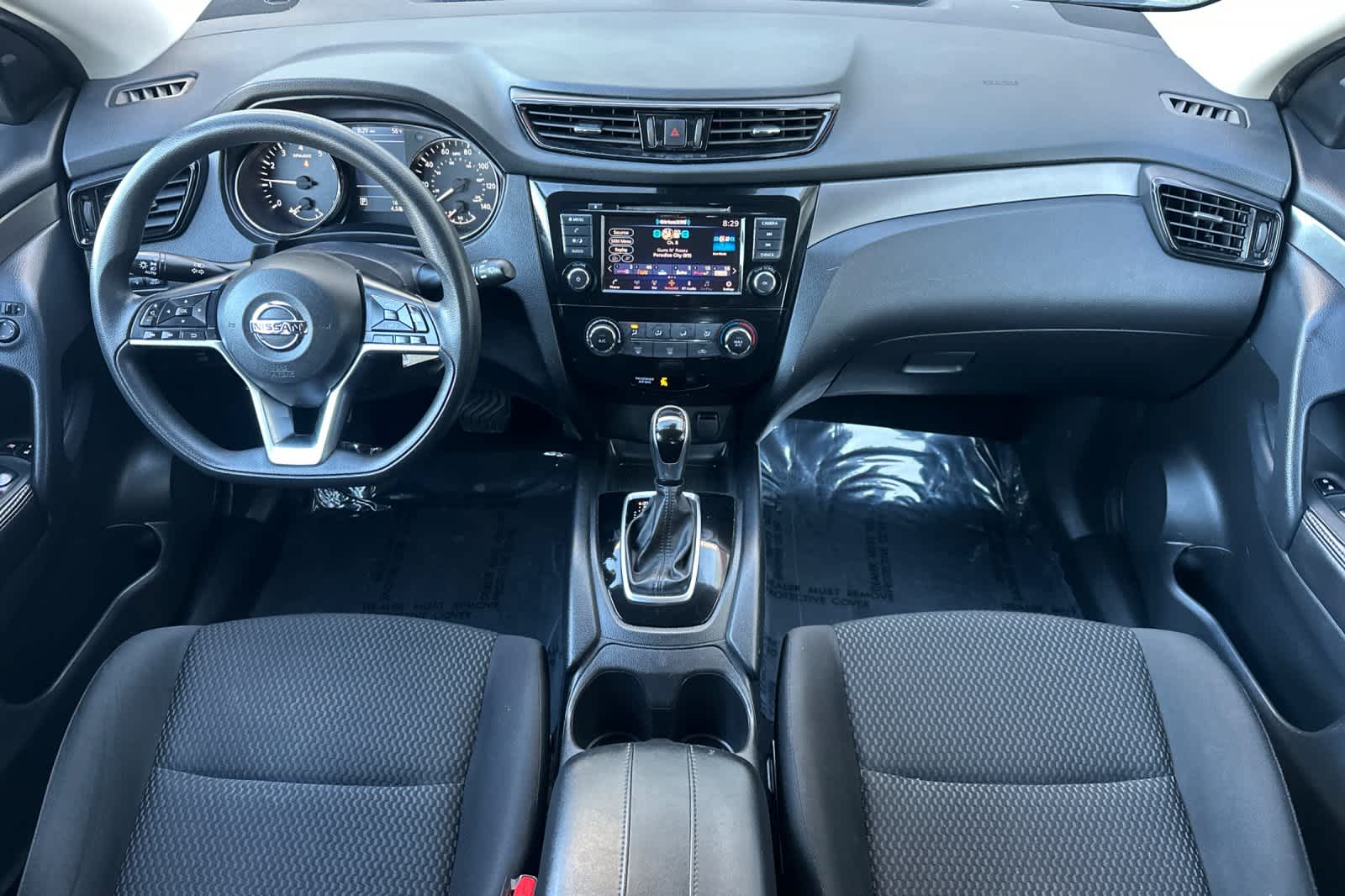 Thumbnail: 2021 Nissan Rogue Sport - 3