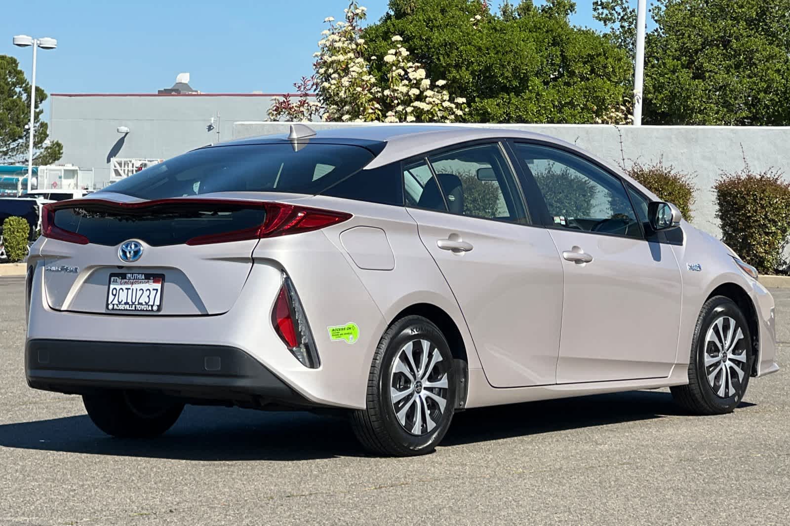 Thumbnail: 2022 Toyota Prius Prime - 2