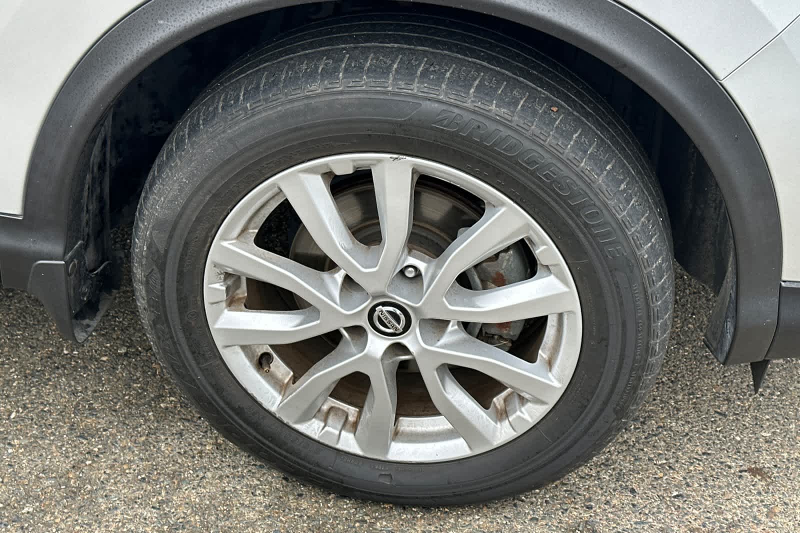 Thumbnail: 2021 Nissan Rogue Sport - 12