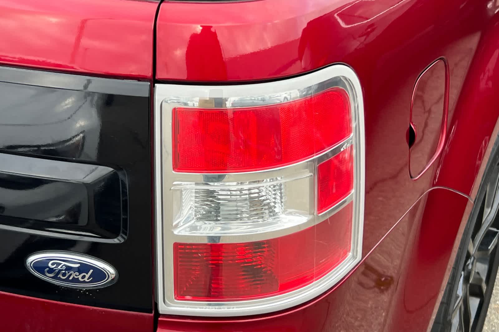 Thumbnail: 2019 Ford Flex - 17