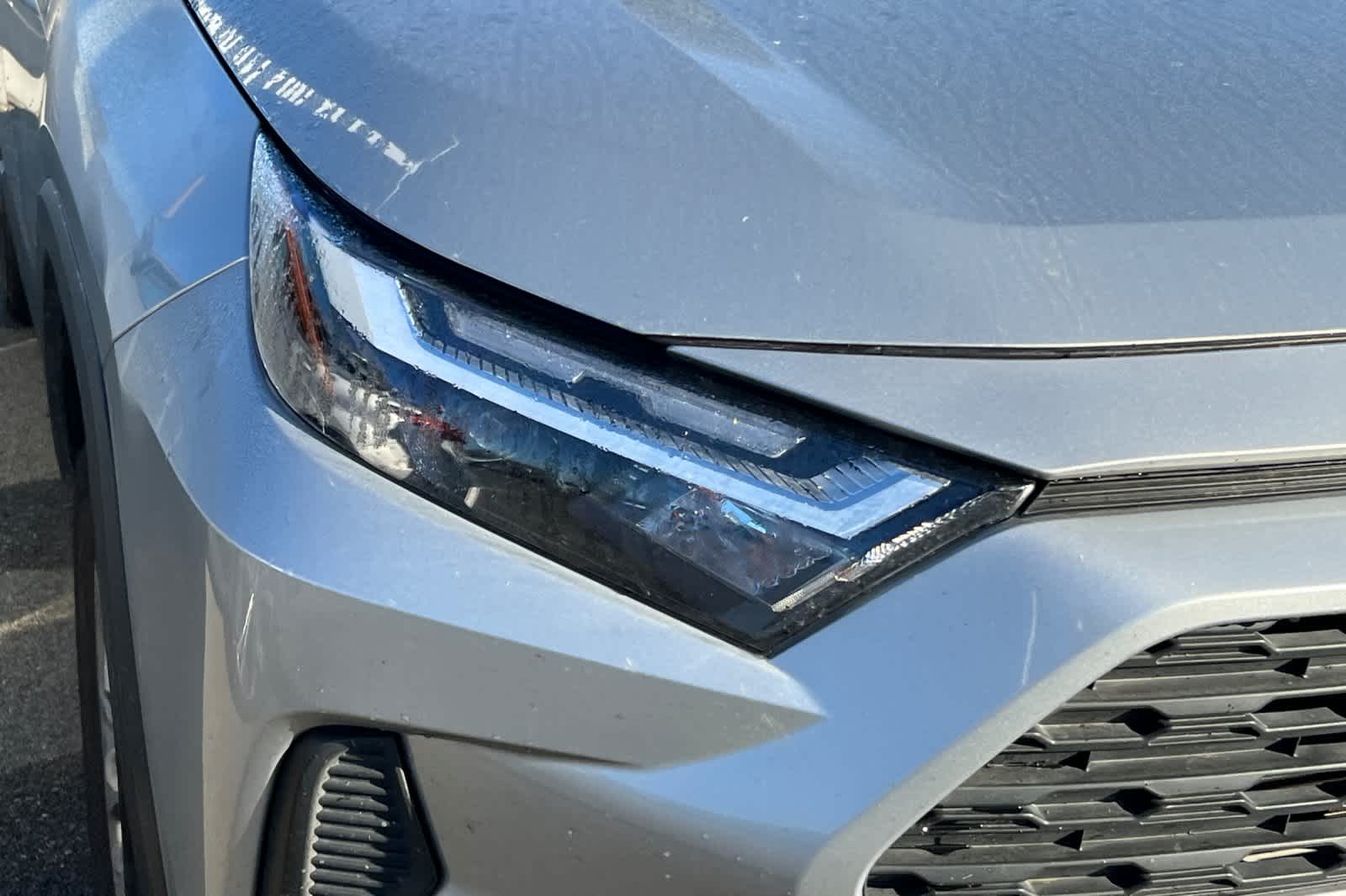 Thumbnail: 2025 Toyota RAV4 - 8