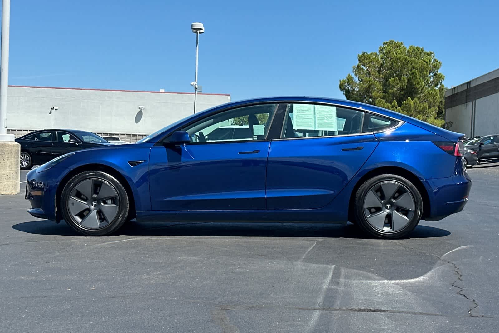 Thumbnail: 2021 Tesla Model 3 - 9