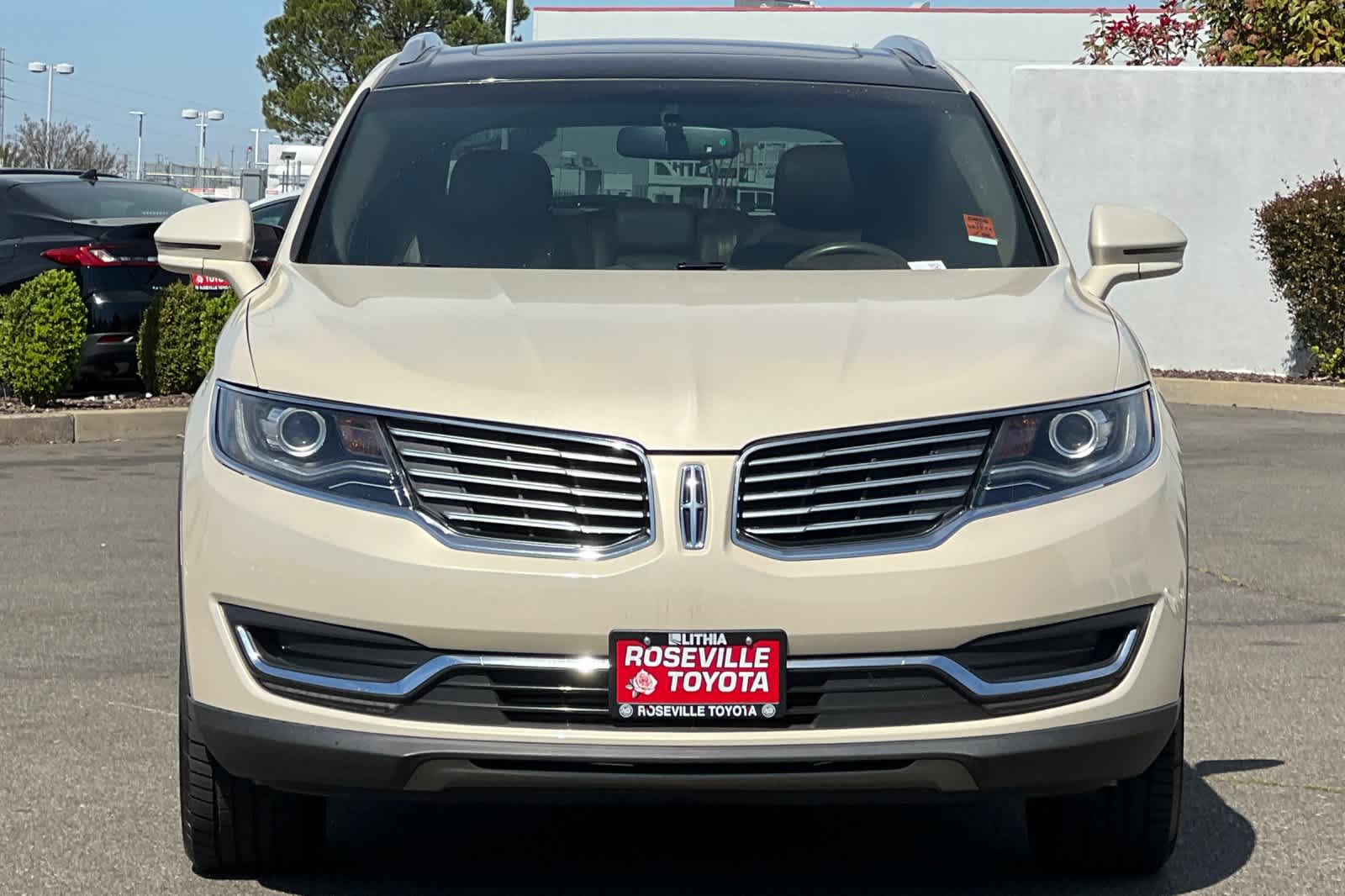 Thumbnail: 2016 Lincoln MKX - 10