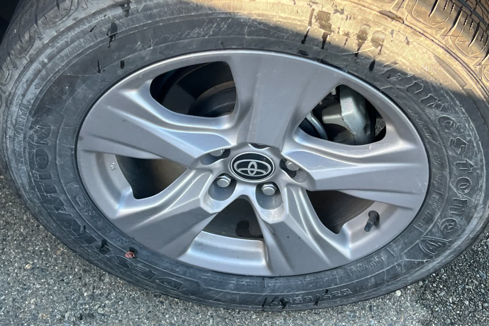 Thumbnail: 2025 Toyota RAV4 - 17