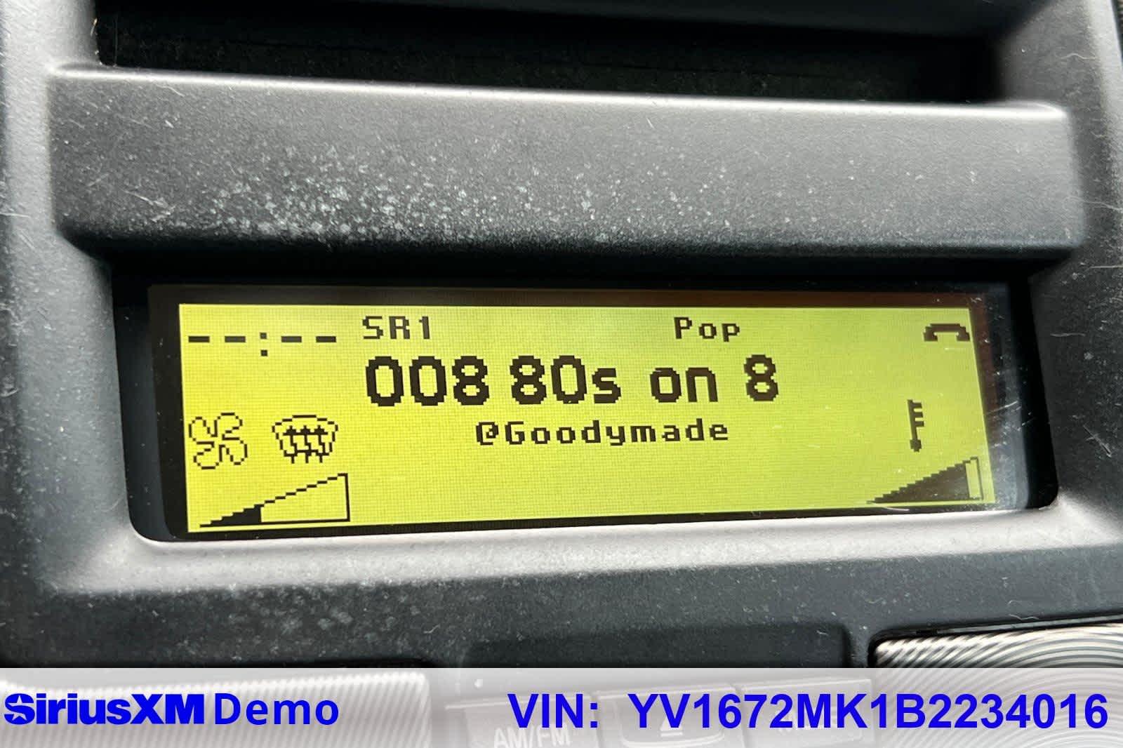 Thumbnail: 2011 Volvo C30 - 30