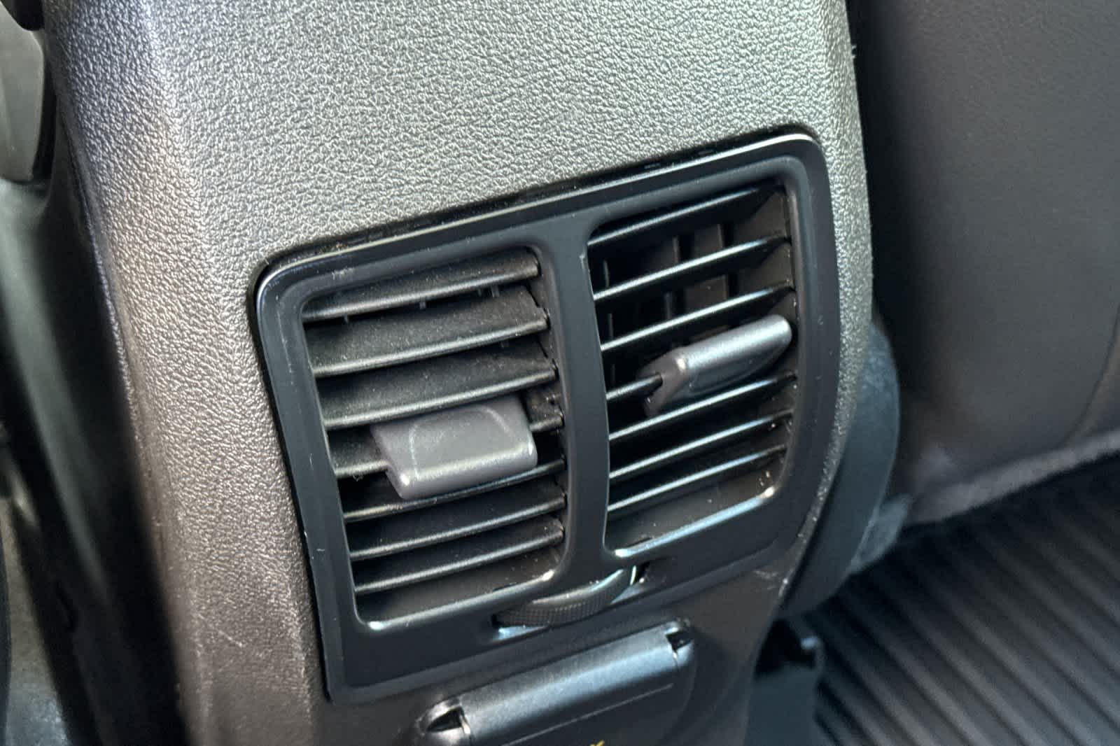 Thumbnail: 2013 Ford C-Max - 14