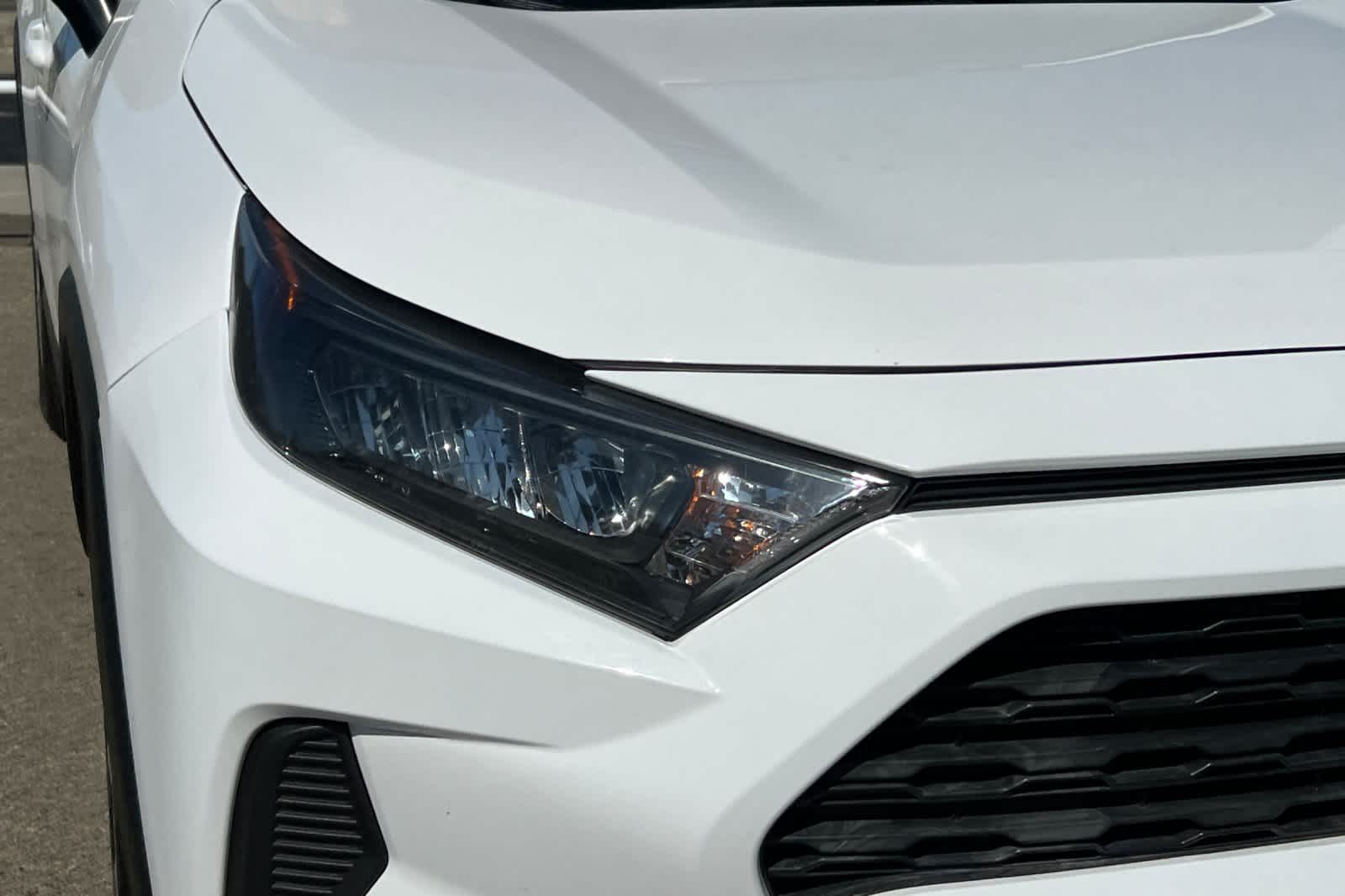 Thumbnail: 2021 Toyota RAV4 - 8