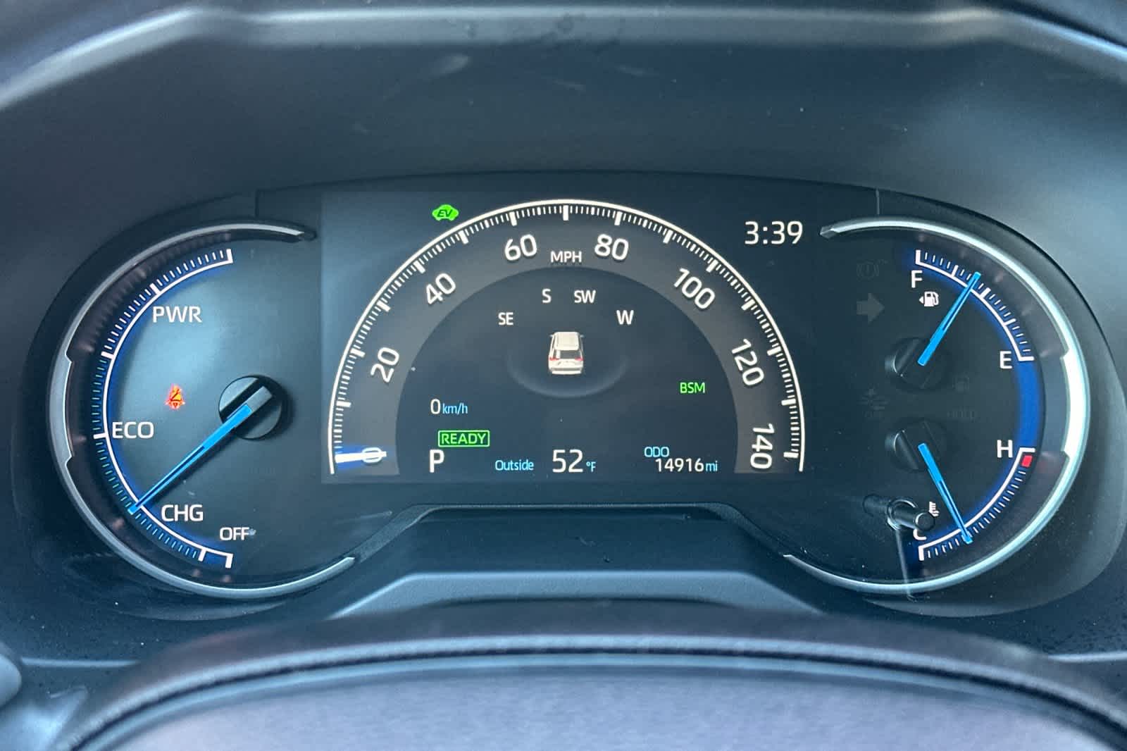 Thumbnail: 2025 Toyota RAV4 - 27