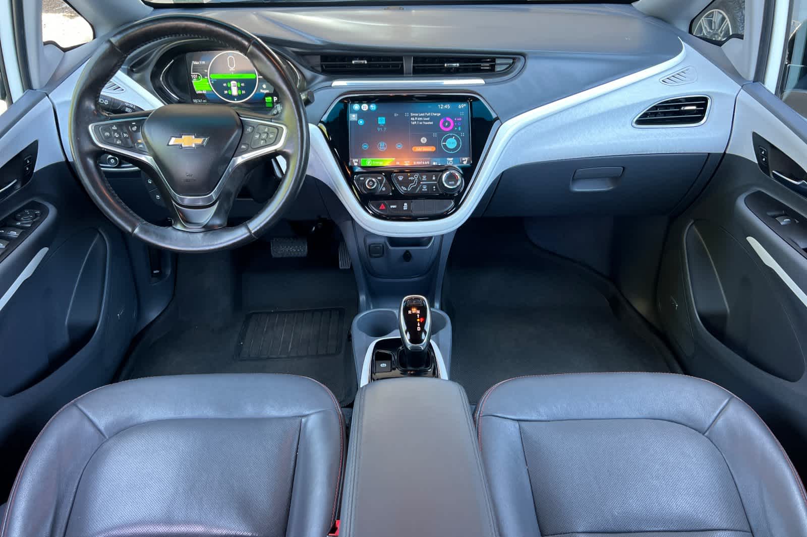 Thumbnail: 2017 Chevrolet Bolt EV - 3
