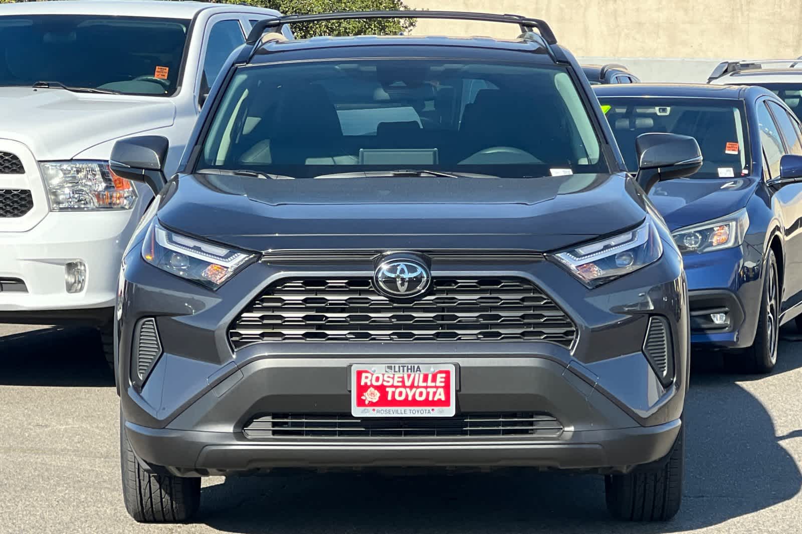 Thumbnail: 2025 Toyota RAV4 - 10