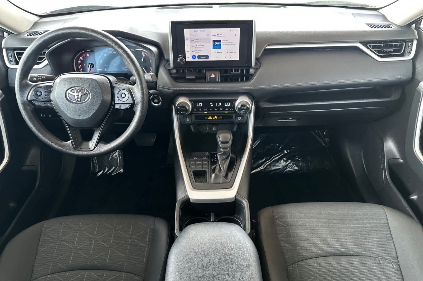 Thumbnail: 2025 Toyota RAV4 - 3