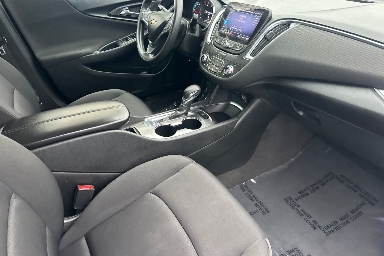 Thumbnail: 2021 Chevrolet Malibu - 16