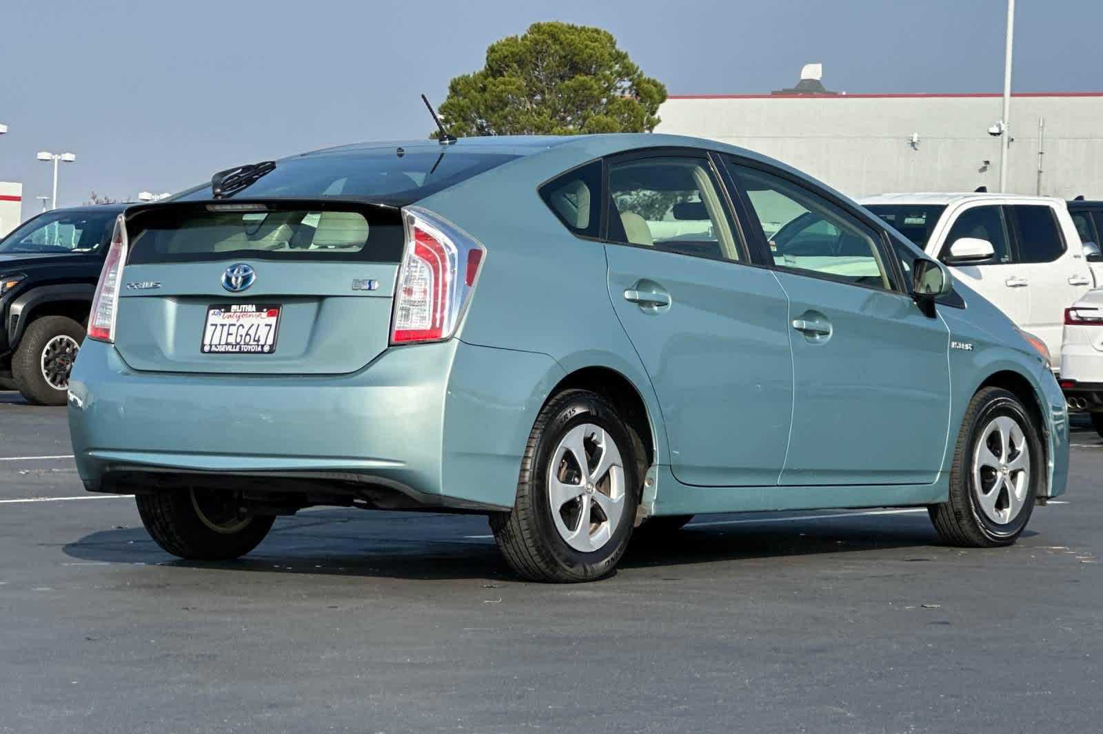 Thumbnail: 2012 Toyota Prius - 2