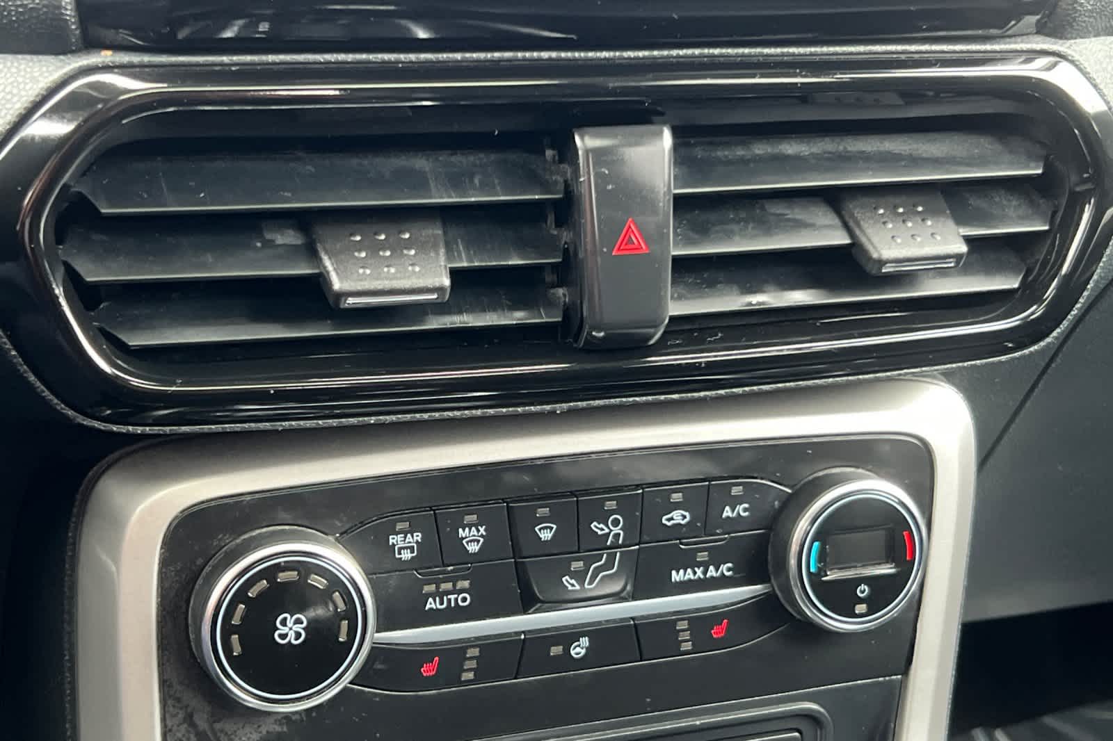 Thumbnail: 2021 Ford EcoSport - 22