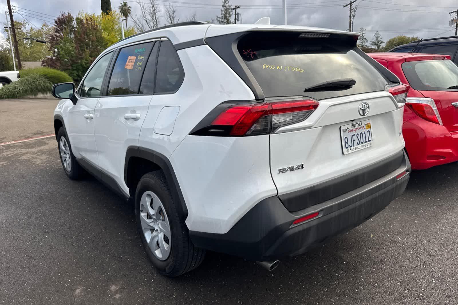 Thumbnail: 2019 Toyota RAV4 - 4