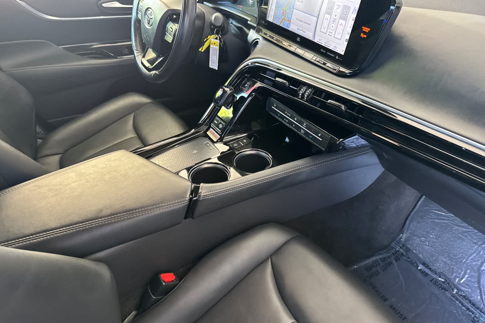 Thumbnail: 2021 Toyota Mirai - 16