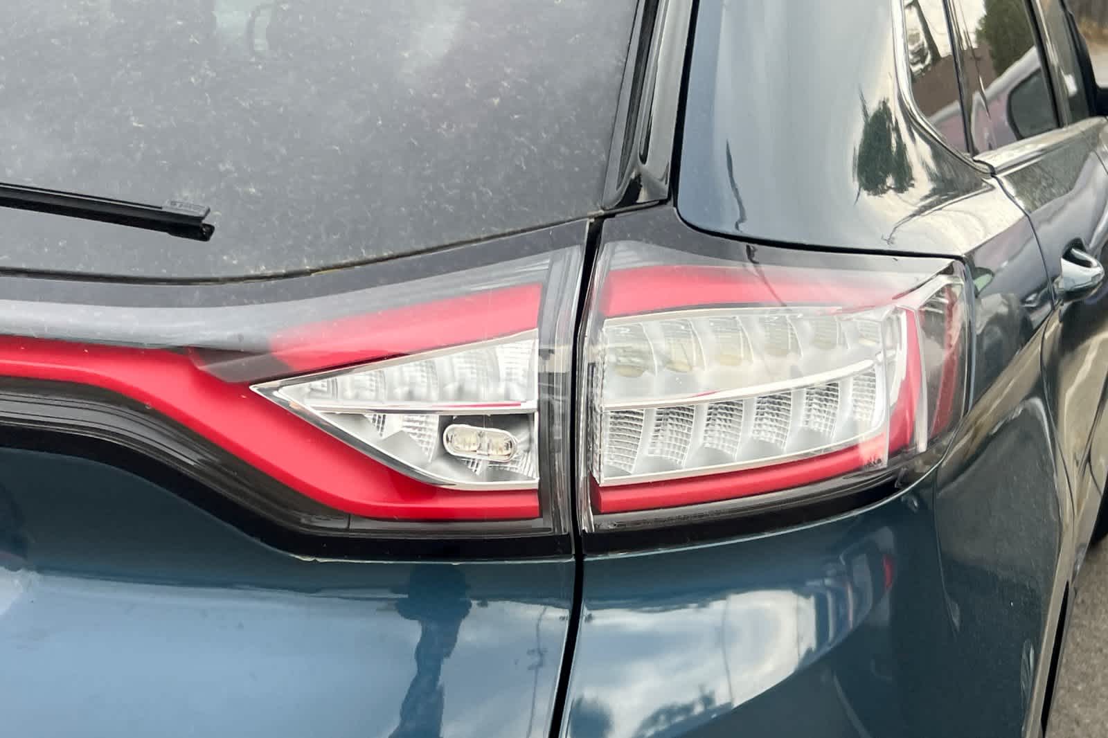 Thumbnail: 2016 Ford Edge - 18