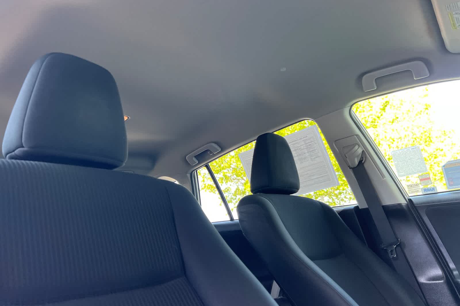 Thumbnail: 2017 Toyota RAV4 - 17