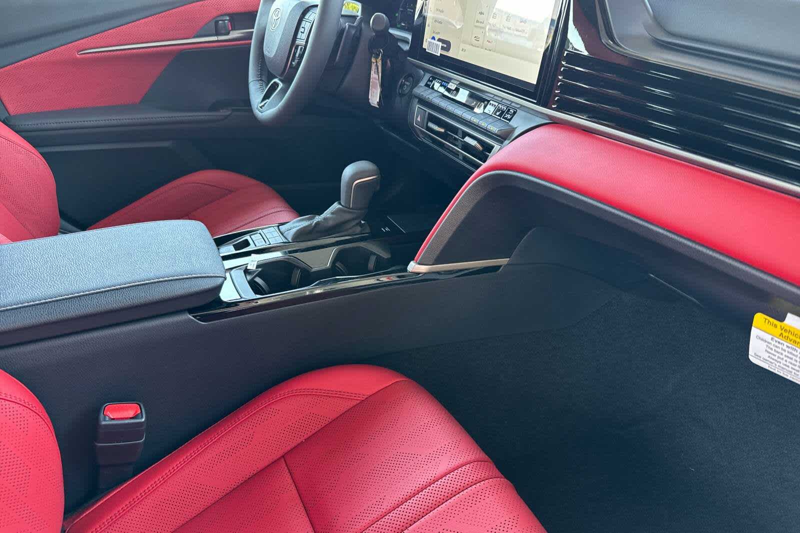 2025 Toyota Camry XSE 16