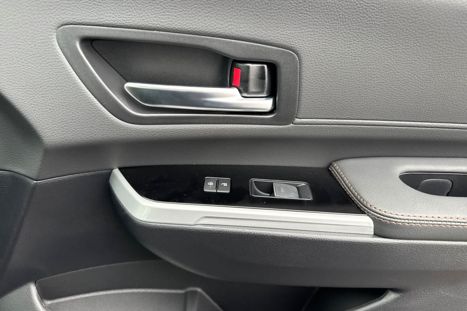 Thumbnail: 2026 Toyota Sienna - 19