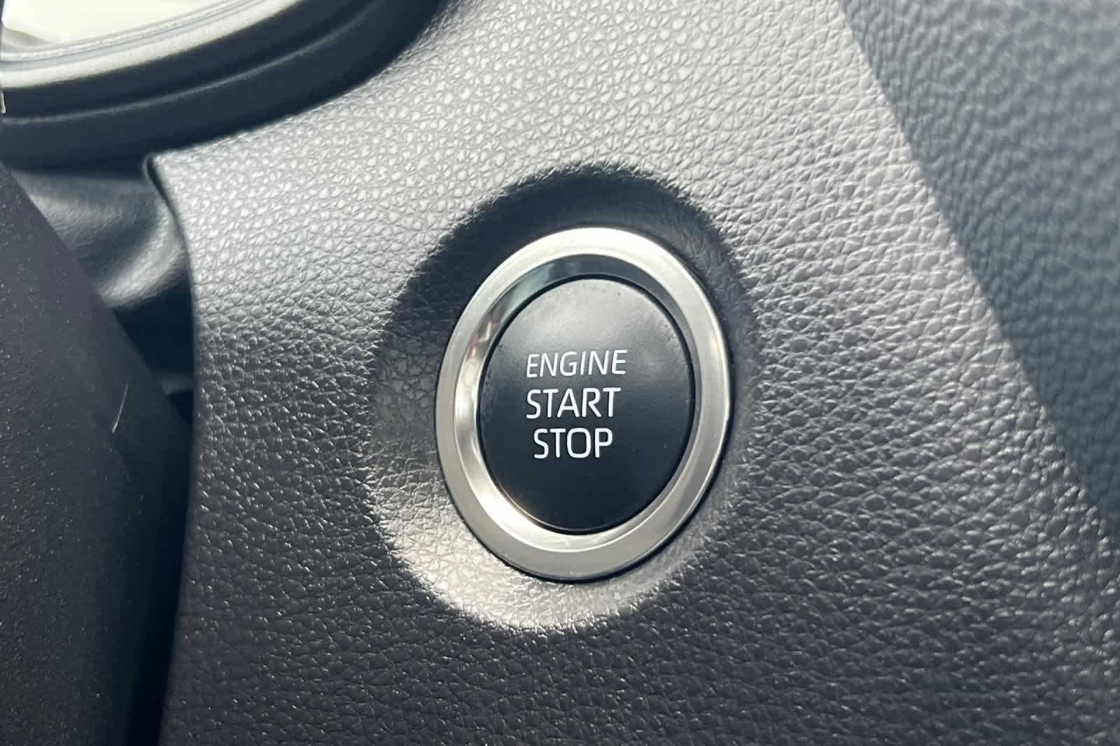 Thumbnail: 2025 Toyota Corolla - 22