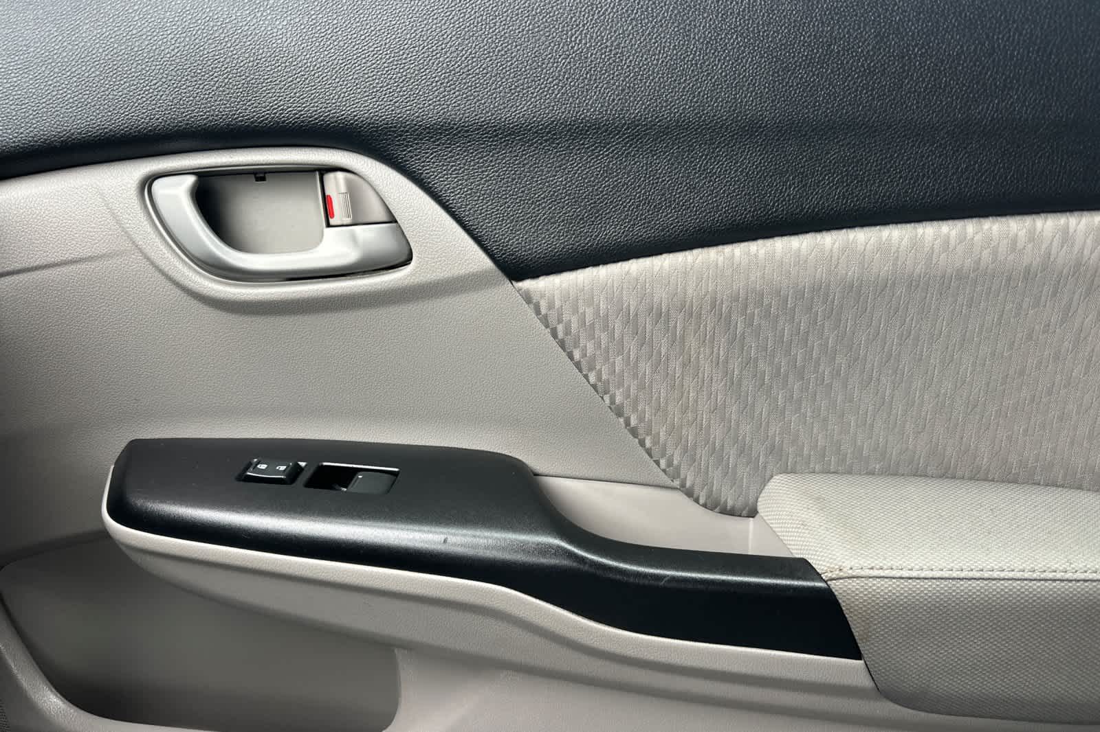 Thumbnail: 2015 Honda Civic - 17