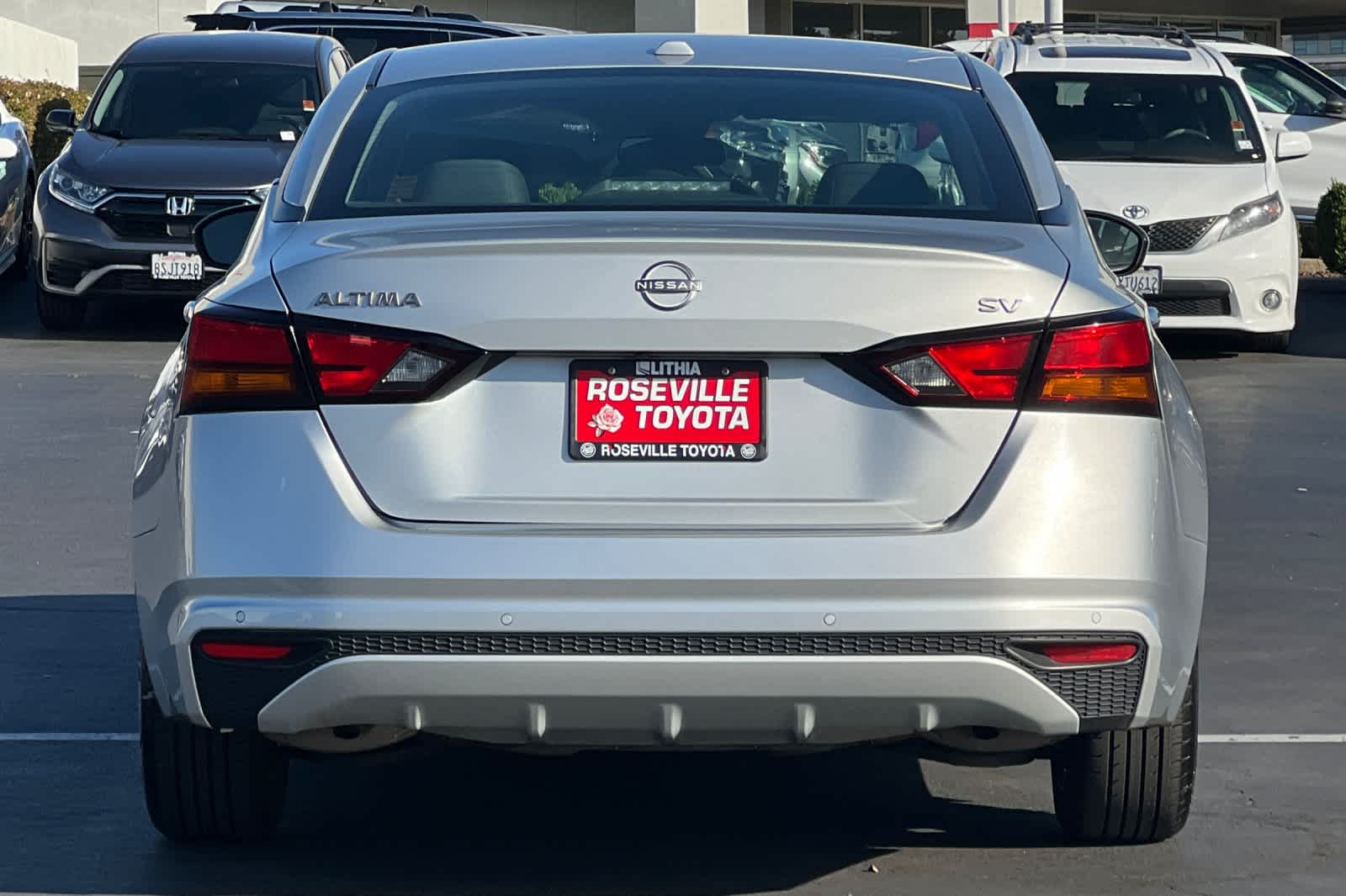 Thumbnail: 2023 Nissan Altima - 8