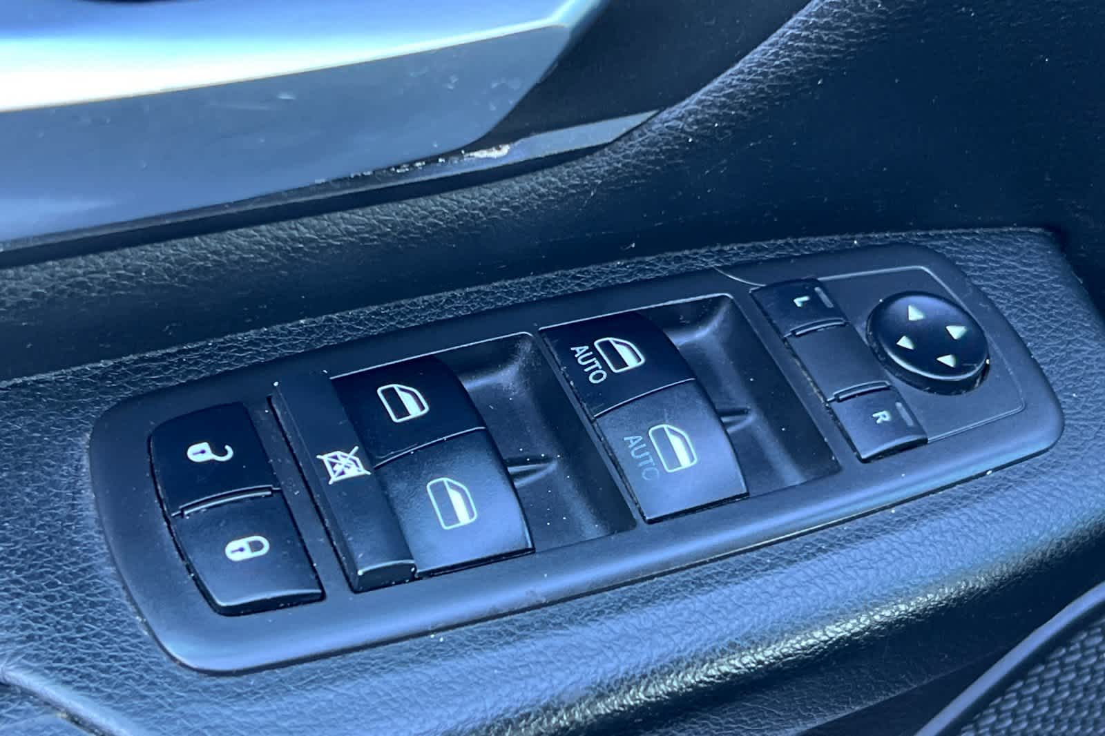 Thumbnail: 2019 RAM 1500 - 13