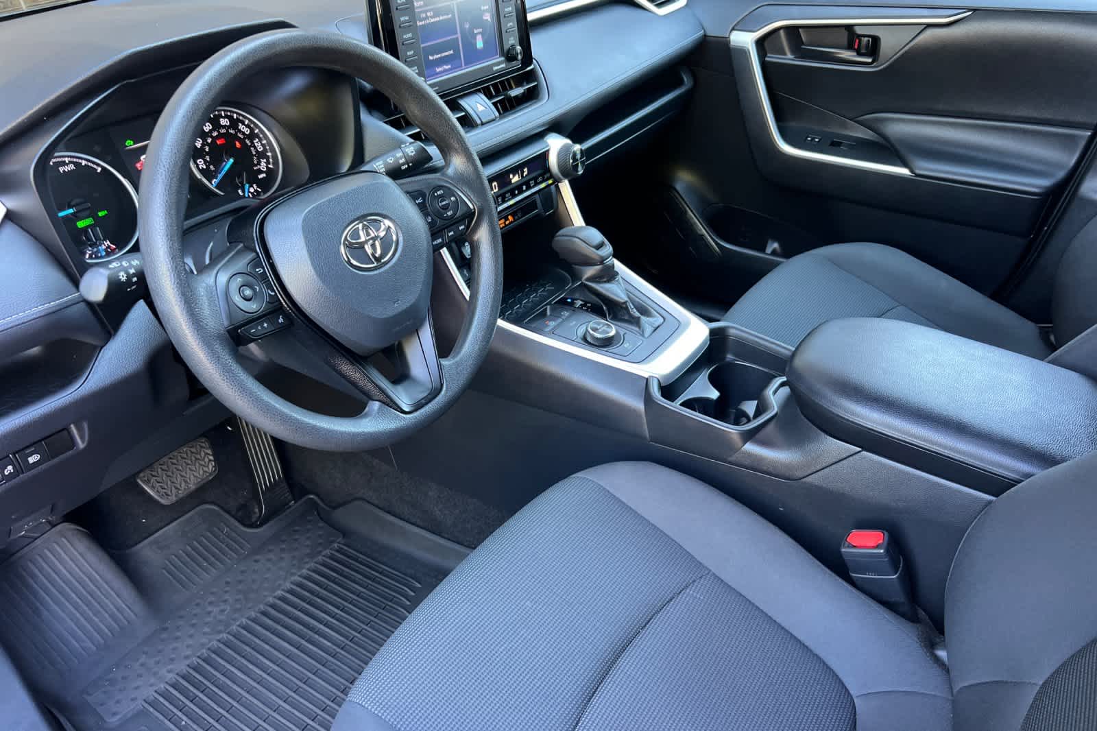 Thumbnail: 2021 Toyota RAV4 - 11