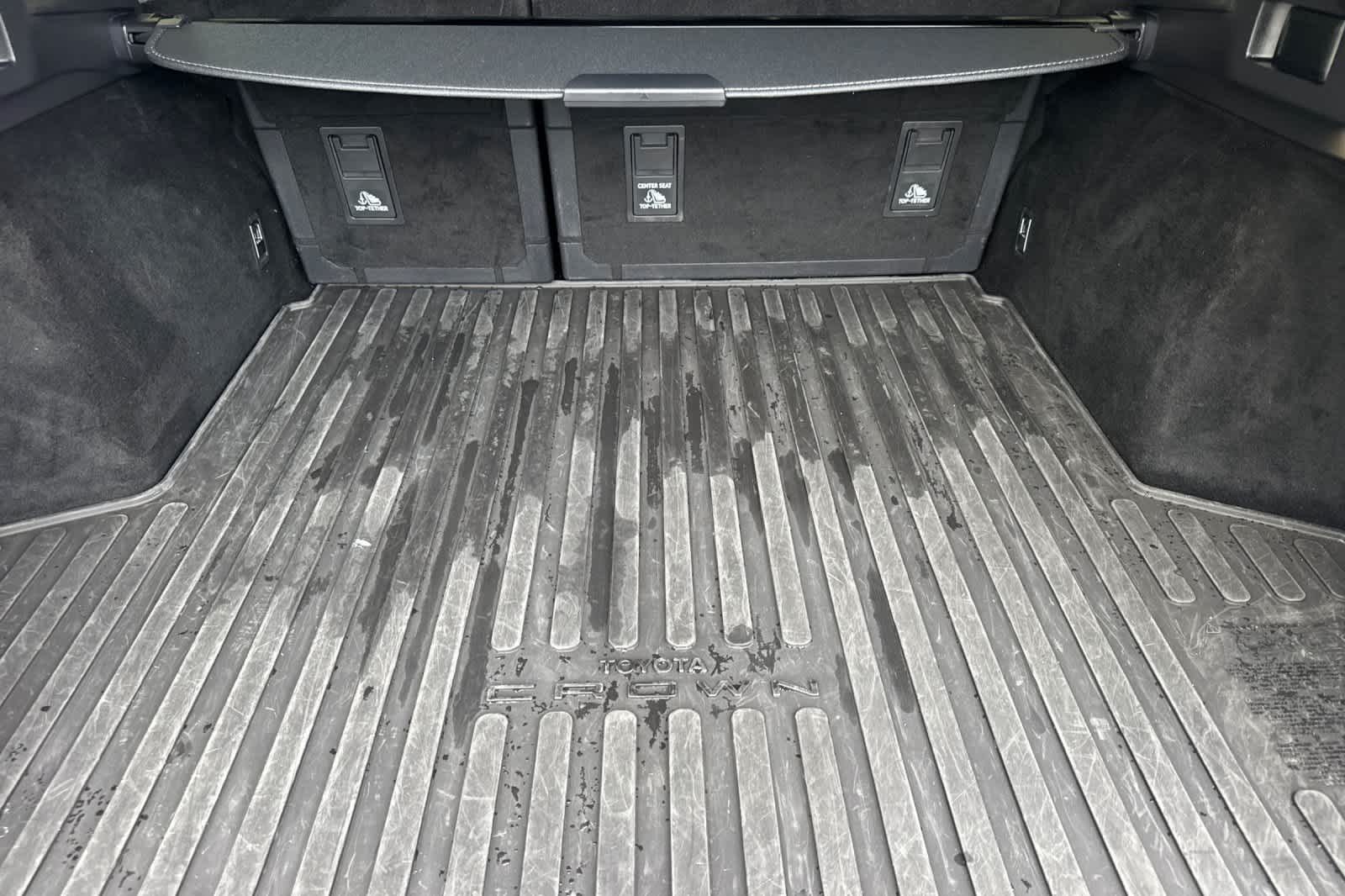 Thumbnail: 2025 Toyota Crown Signia - 16