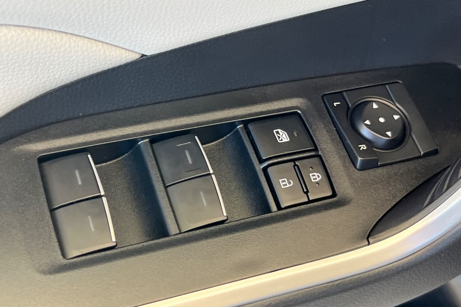 Thumbnail: 2025 Toyota RAV4 - 13