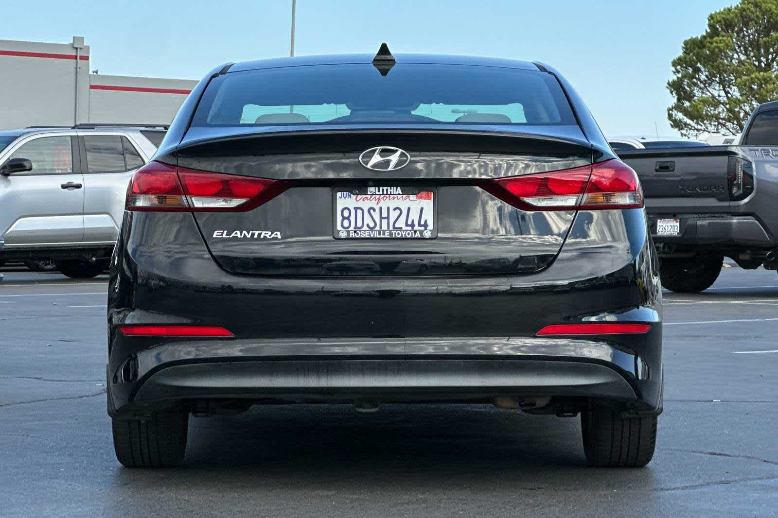Thumbnail: 2018 Hyundai Elantra - 8