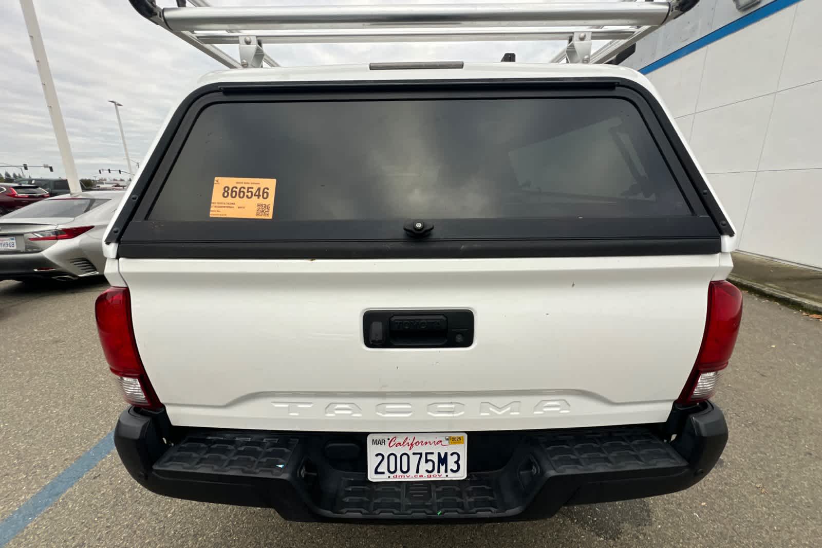 Thumbnail: 2021 Toyota Tacoma - 5