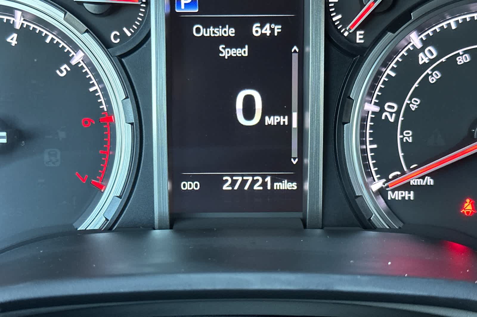 Thumbnail: 2022 Toyota 4Runner - 29