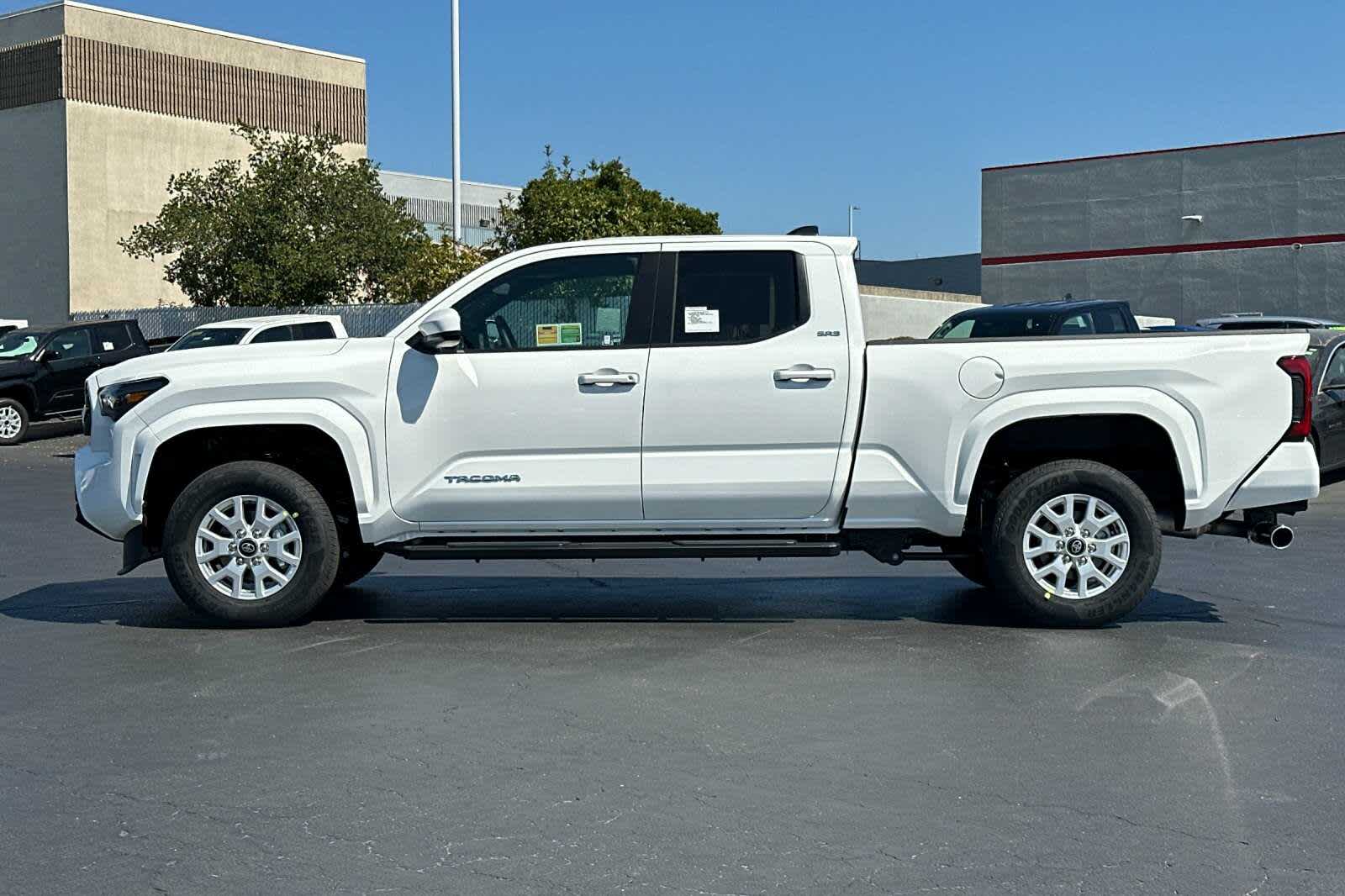Thumbnail: 2025 Toyota Tacoma - 5